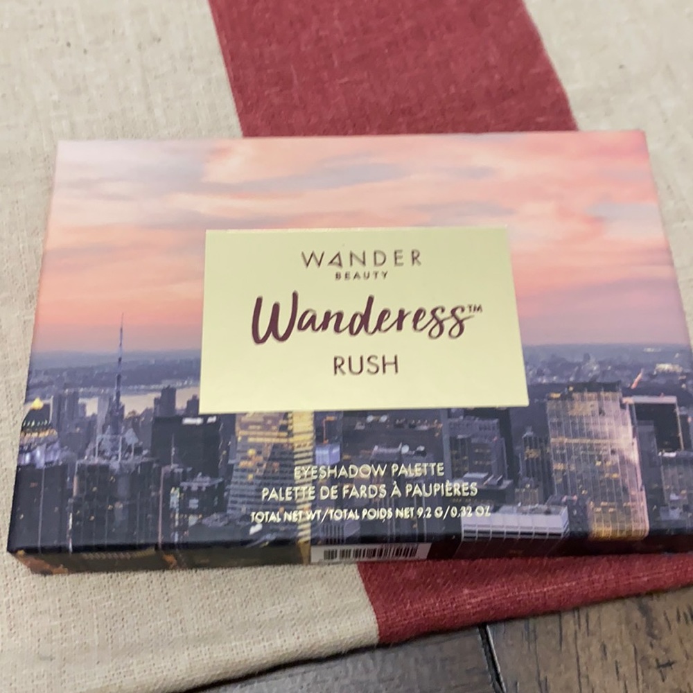 Wander Beauty Wanderess Rush Eyeshadow palette